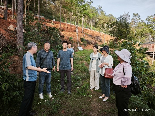 咖啡栽培专题培训现场（东兴点）_副本.jpg