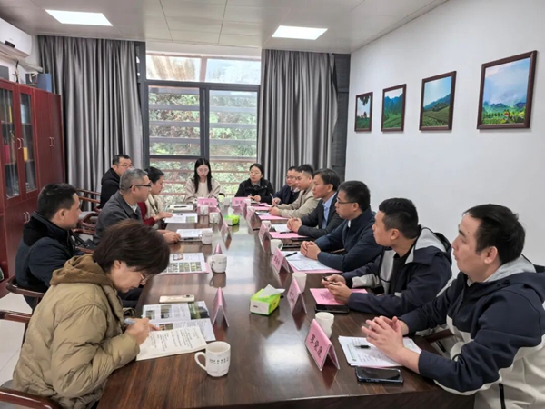 广西南亚所赴福建省农业科学院下属研究所调研交流