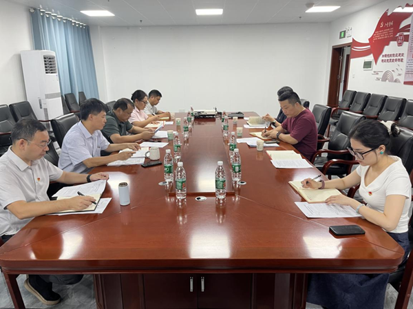 院党组副书记陆宇明到园艺所指导党建工作